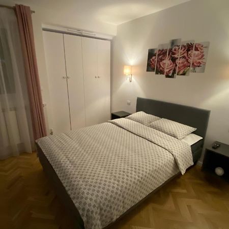 Apartamento Center Loft Buzău Exterior foto
